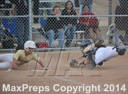 Thumbnail 3 in Notre Dame @ Alemany photogallery.