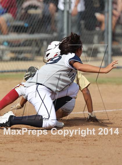 Thumbnail 3 in Notre Dame @ Alemany photogallery.