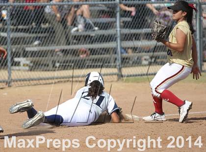 Thumbnail 2 in Notre Dame @ Alemany photogallery.