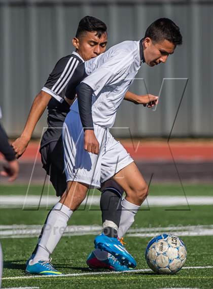 Thumbnail 3 in Pasadena Memorial vs Channelview (Pasadena Cup) photogallery.