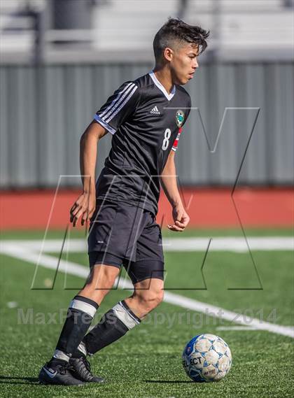 Thumbnail 3 in Pasadena Memorial vs Channelview (Pasadena Cup) photogallery.