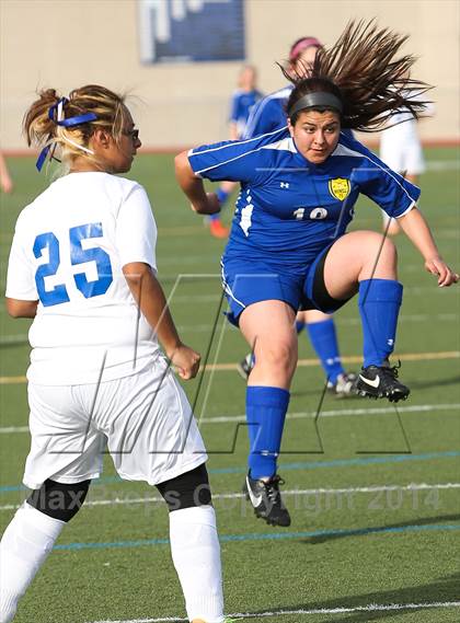 Thumbnail 3 in Decatur vs Boswell (EMSISD X-Town Shootout) photogallery.