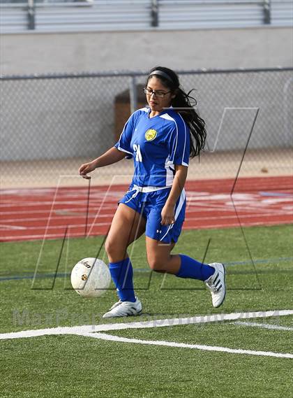 Thumbnail 2 in Decatur vs Boswell (EMSISD X-Town Shootout) photogallery.