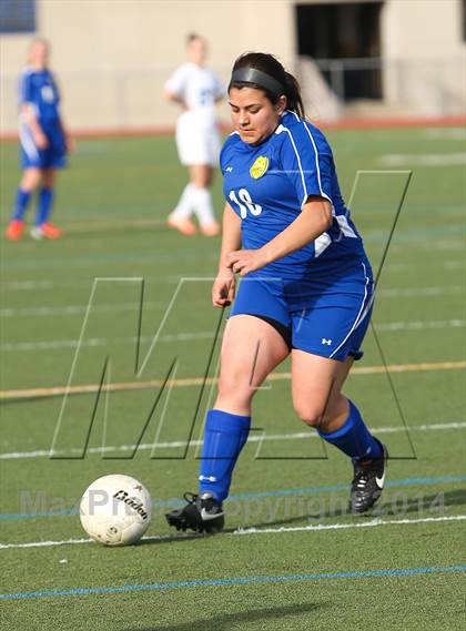 Thumbnail 2 in Decatur vs Boswell (EMSISD X-Town Shootout) photogallery.