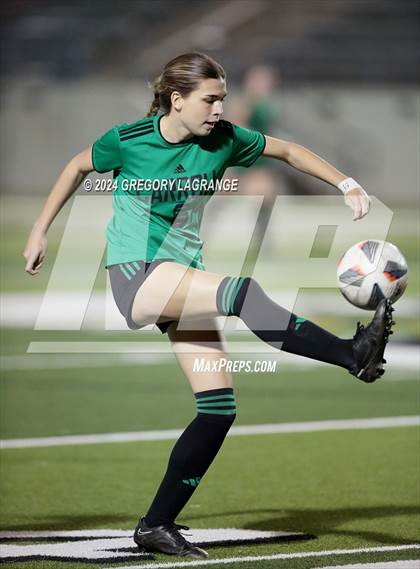 Thumbnail 3 in Keller Central vs Southlake Carroll photogallery.