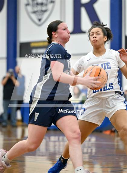 Thumbnail 1 in Vista del Lago vs. Davis Sr. (Dorothy Speck Memorial) photogallery.