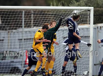 Thumbnail 2 in Campolindo @ Bishop O'Dowd (CIF NCS D2 Playoffs) photogallery.