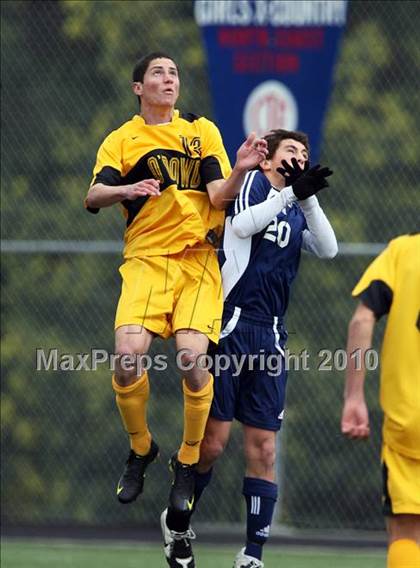 Thumbnail 3 in Campolindo @ Bishop O'Dowd (CIF NCS D2 Playoffs) photogallery.