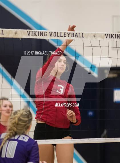 Thumbnail 3 in Montgomery vs. Shasta photogallery.