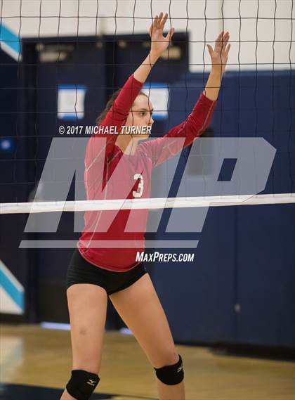 Thumbnail 2 in Montgomery vs. Shasta photogallery.