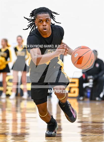 Thumbnail 3 in Avon vs. Lawrence North (ISHAA 4A Region 5 Final)  photogallery.