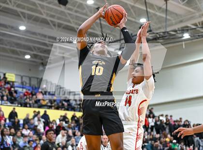 Thumbnail 1 in Avon vs. Lawrence North (ISHAA 4A Region 5 Final)  photogallery.