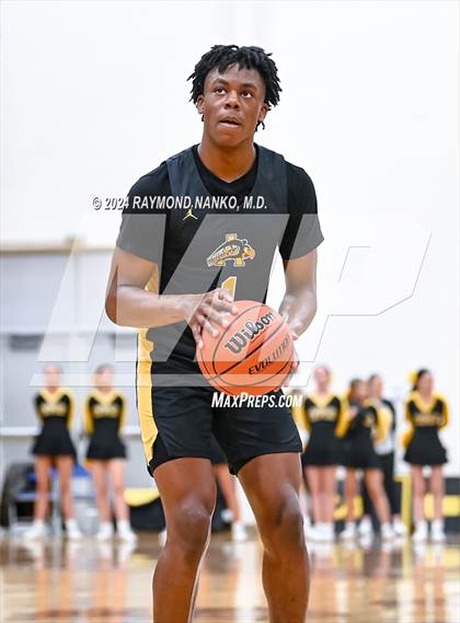 Thumbnail 1 in Avon vs. Lawrence North (ISHAA 4A Region 5 Final)  photogallery.