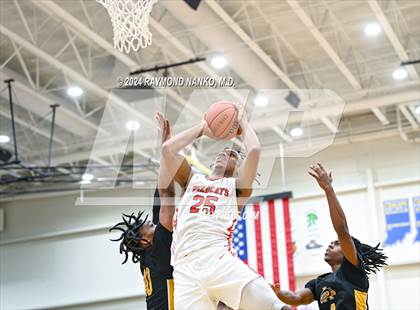Thumbnail 3 in Avon vs. Lawrence North (ISHAA 4A Region 5 Final)  photogallery.