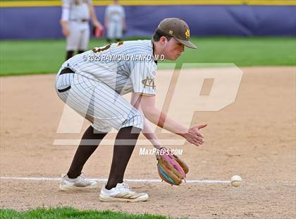 Thumbnail 3 in Monroe Central @ Muncie Central photogallery.