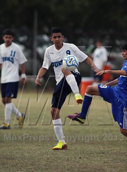 Thumbnail 2 in Catalina vs Pueblo (Panther Tournament) photogallery.