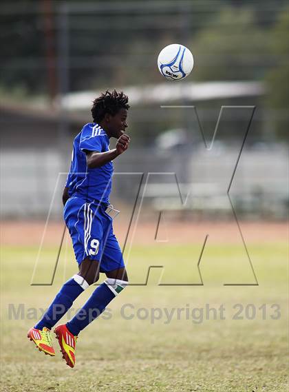 Thumbnail 3 in Catalina vs Pueblo (Panther Tournament) photogallery.