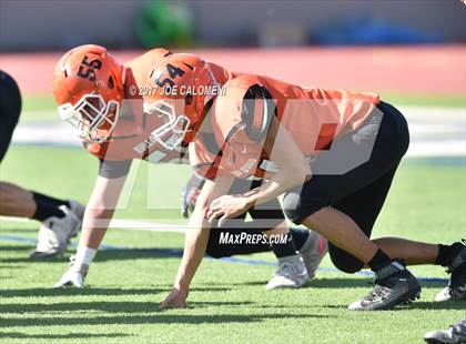 Thumbnail 2 in Foster vs Burbank (Class 5A Div I Bidistrict) photogallery.