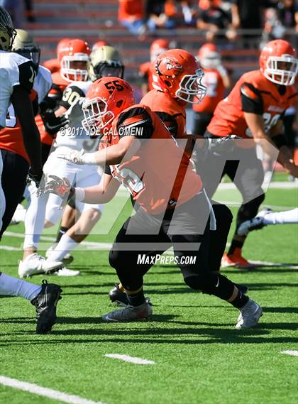 Thumbnail 2 in Foster vs Burbank (Class 5A Div I Bidistrict) photogallery.