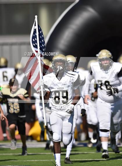 Thumbnail 2 in Foster vs Burbank (Class 5A Div I Bidistrict) photogallery.