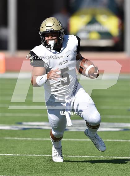 Thumbnail 1 in Foster vs Burbank (Class 5A Div I Bidistrict) photogallery.