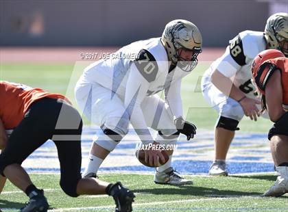 Thumbnail 3 in Foster vs Burbank (Class 5A Div I Bidistrict) photogallery.
