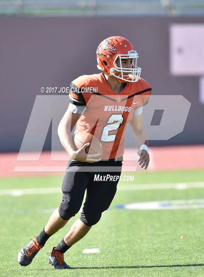 Thumbnail 2 in Foster vs Burbank (Class 5A Div I Bidistrict) photogallery.