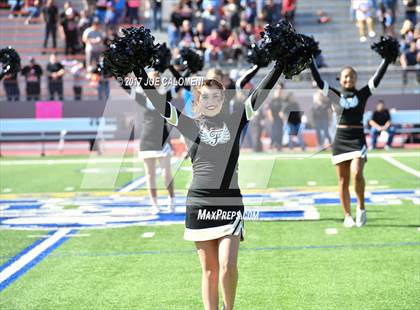 Thumbnail 1 in Foster vs Burbank (Class 5A Div I Bidistrict) photogallery.