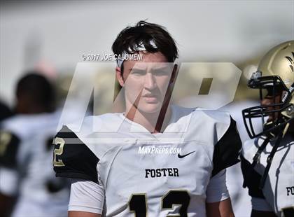 Thumbnail 1 in Foster vs Burbank (Class 5A Div I Bidistrict) photogallery.