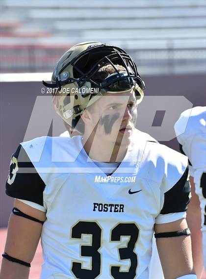 Thumbnail 2 in Foster vs Burbank (Class 5A Div I Bidistrict) photogallery.