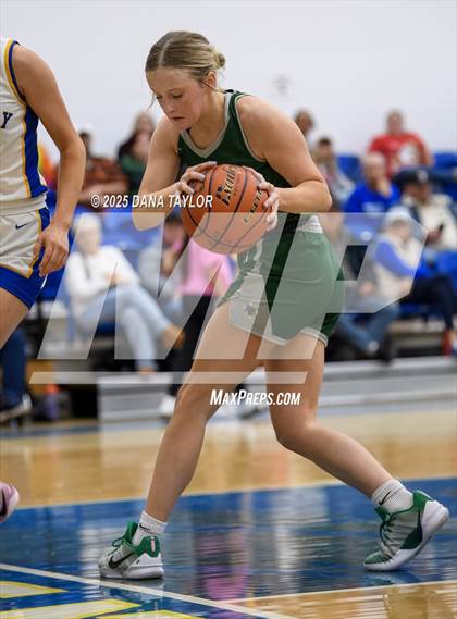 Thumbnail 2 in Santo @ Huckabay photogallery.