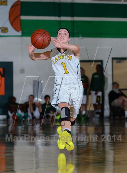 Thumbnail 2 in Saugus @ Canyon photogallery.