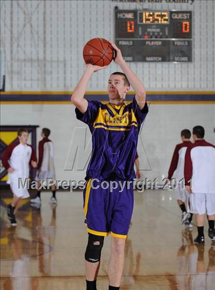 Thumbnail 1 in Clayton vs Spring Valley (Clayton Holiday Tournament) photogallery.