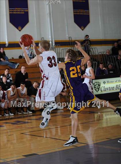 Thumbnail 2 in Clayton vs Spring Valley (Clayton Holiday Tournament) photogallery.
