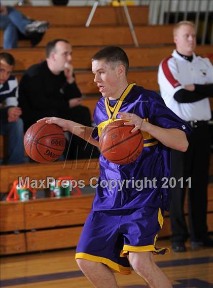 Thumbnail 2 in Clayton vs Spring Valley (Clayton Holiday Tournament) photogallery.