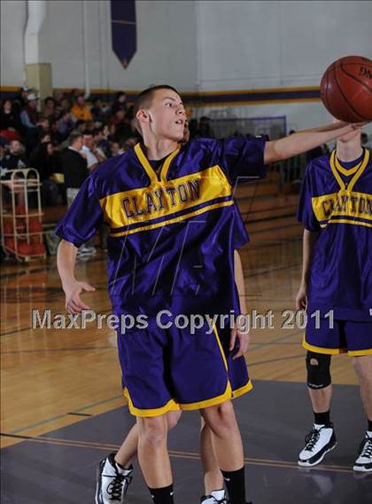 Thumbnail 2 in Clayton vs Spring Valley (Clayton Holiday Tournament) photogallery.