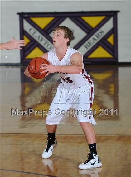 Thumbnail 2 in Clayton vs Spring Valley (Clayton Holiday Tournament) photogallery.