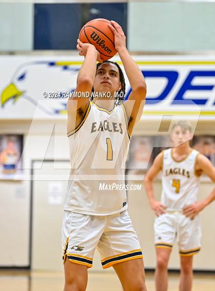 Thumbnail 2 in Shelbyville @ Delta photogallery.