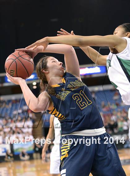 Thumbnail 1 in Oak Ridge vs. St. Mary's (CIF SJS D1 Final) photogallery.