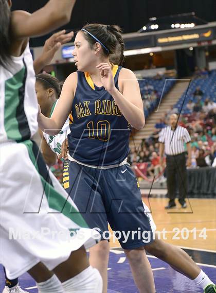 Thumbnail 2 in Oak Ridge vs. St. Mary's (CIF SJS D1 Final) photogallery.