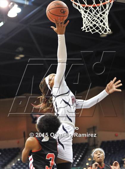 Thumbnail 3 in Mount Miguel Vs Horizon Christian Academy (CIF SDS D1 Final) photogallery.