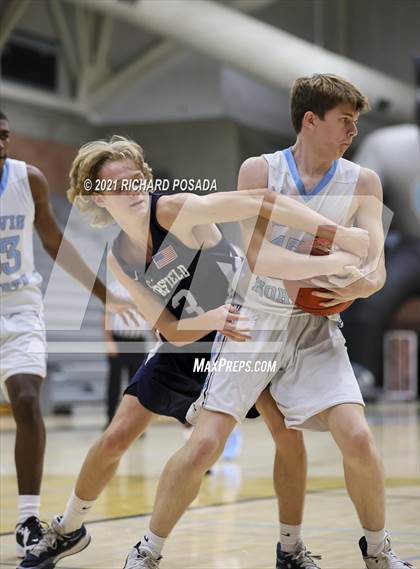 Thumbnail 3 in Bakersfield @ Clovis North photogallery.