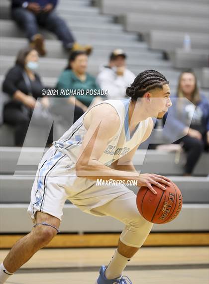 Thumbnail 2 in Bakersfield @ Clovis North photogallery.