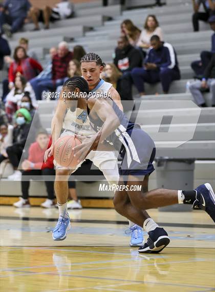 Thumbnail 1 in Bakersfield @ Clovis North photogallery.
