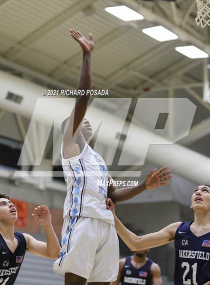 Thumbnail 1 in Bakersfield @ Clovis North photogallery.