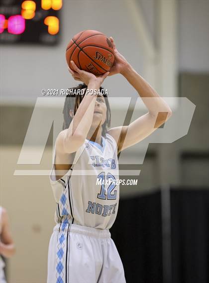 Thumbnail 1 in Bakersfield @ Clovis North photogallery.