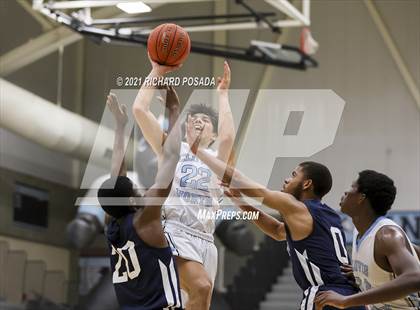 Thumbnail 2 in Bakersfield @ Clovis North photogallery.