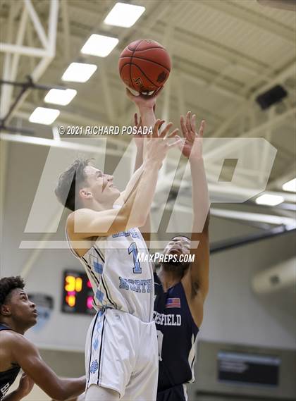 Thumbnail 3 in Bakersfield @ Clovis North photogallery.