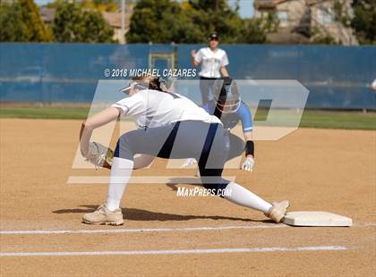Thumbnail 1 in Ramona @ Del Norte photogallery.