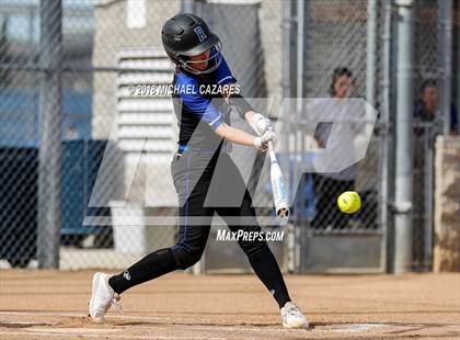 Thumbnail 1 in Ramona @ Del Norte photogallery.